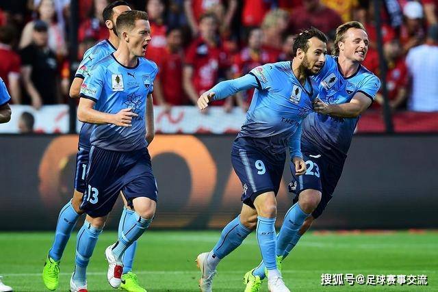 维尼修斯缺席国家德比原因揭晓：因拉头发遭禁赛四场